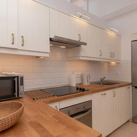 Palms 5 - Two Bed Apartman *